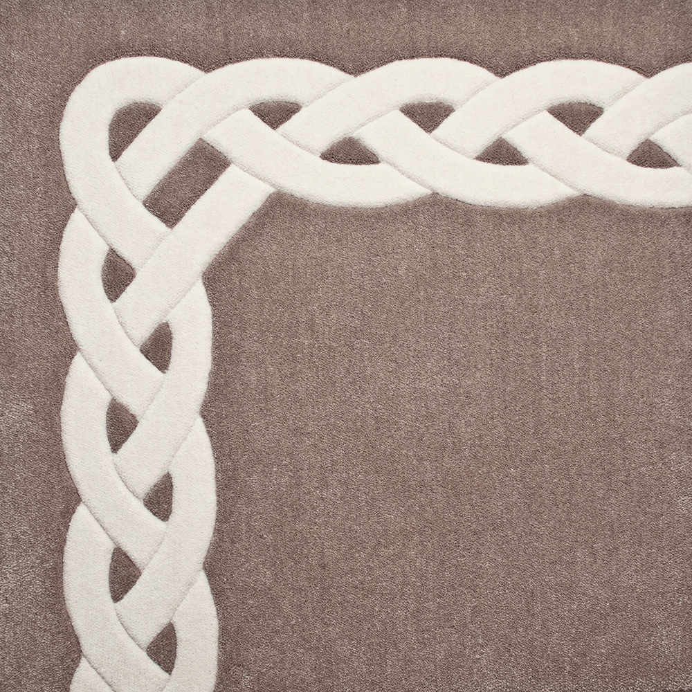 Inlaid Border Celtic Knot